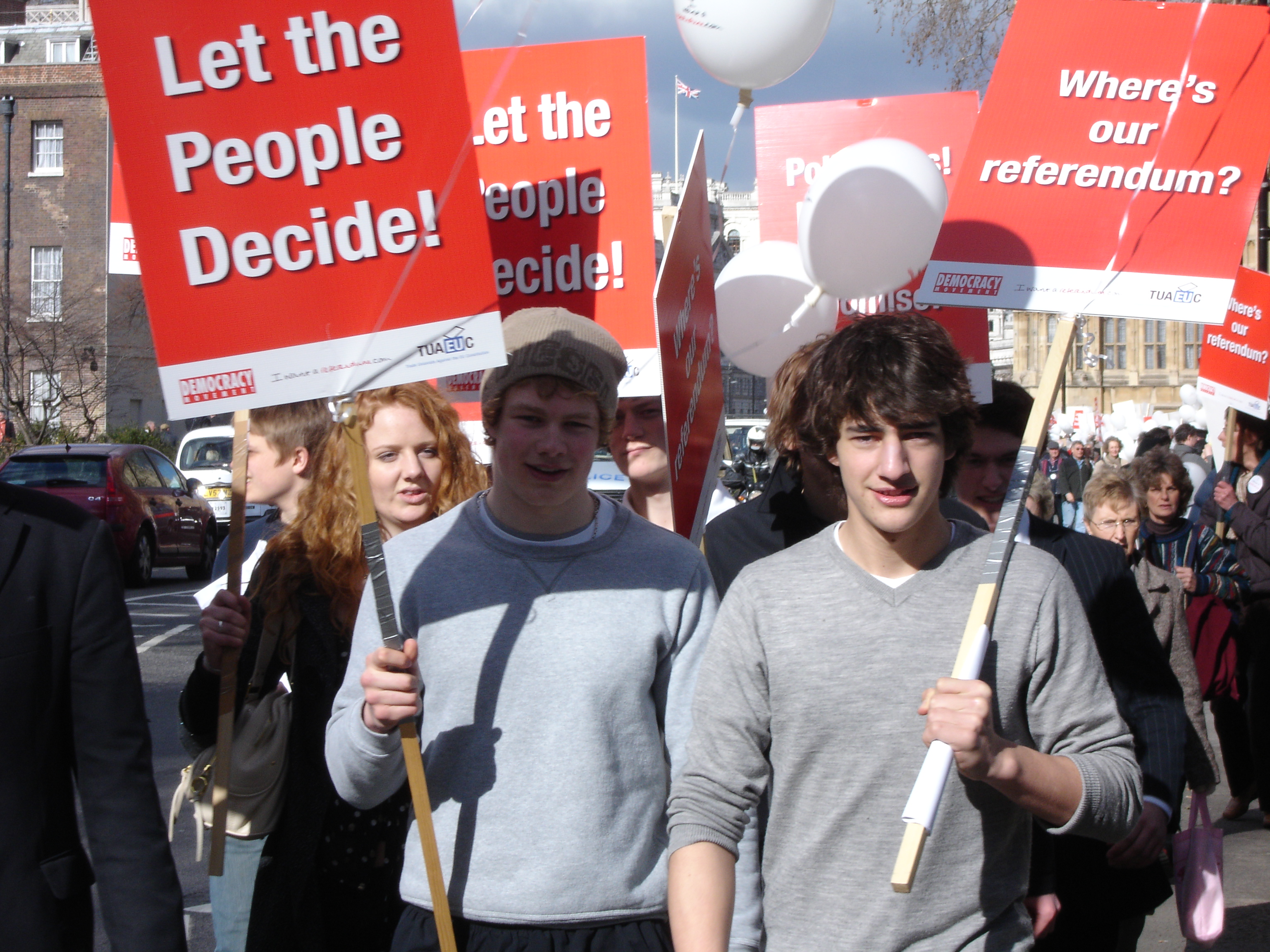 Lobby for referendum