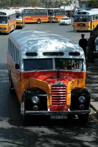 Malta's yellow buses to be replaced by order of the EU